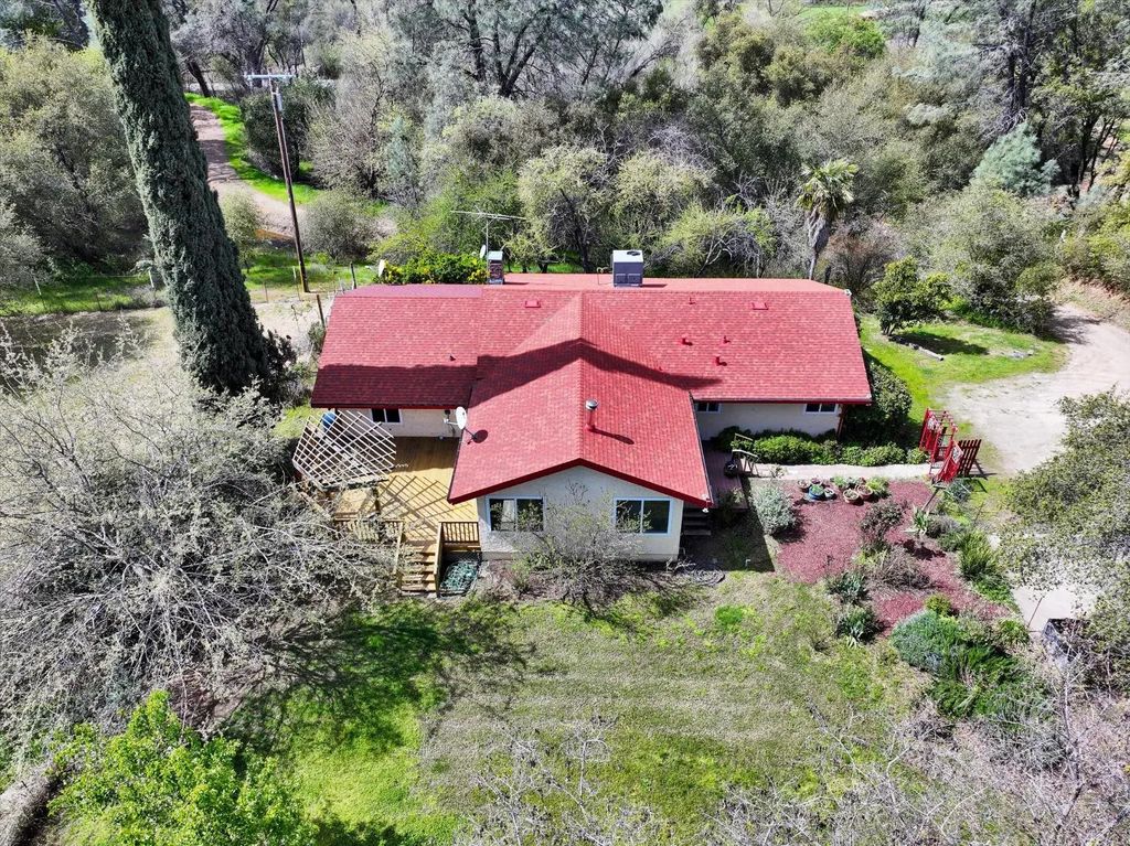 3916 Wally Allen Road, Lincoln