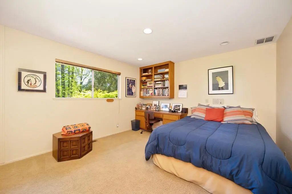 1921 Lowland Court, Carmichael