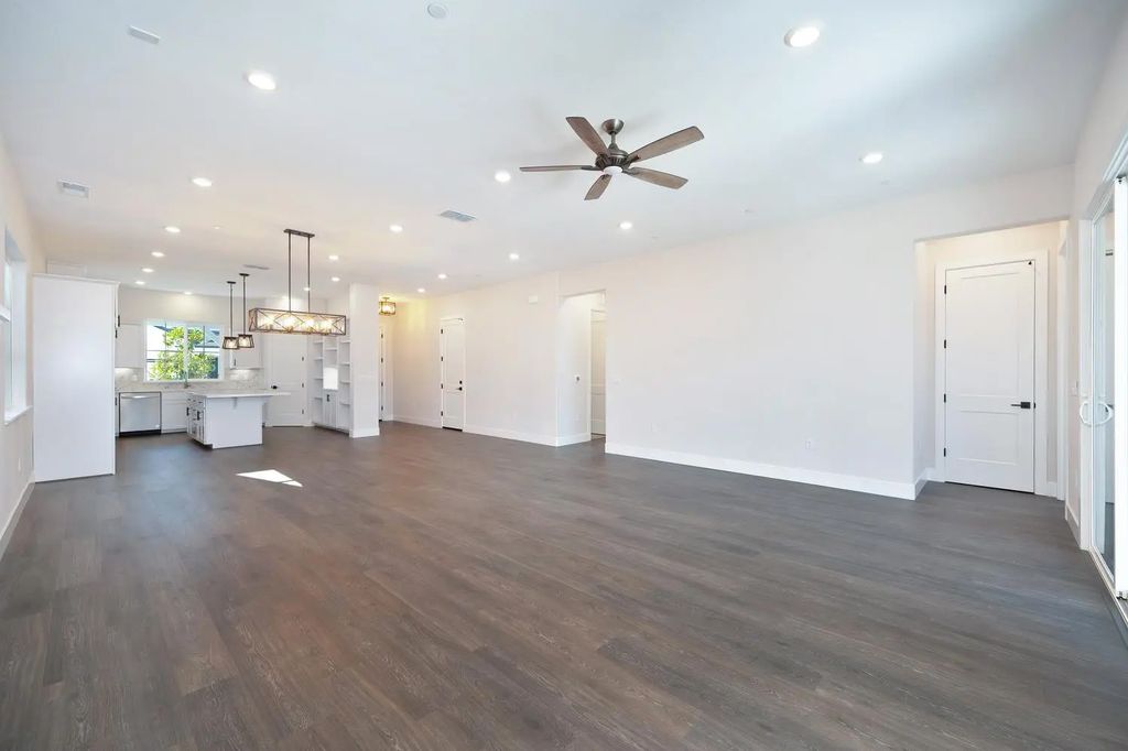 1184 Gunnison Drive, Roseville