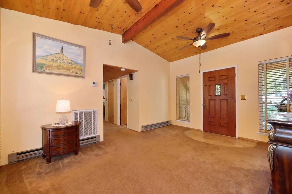 1239 Peaceful Valley, Colfax