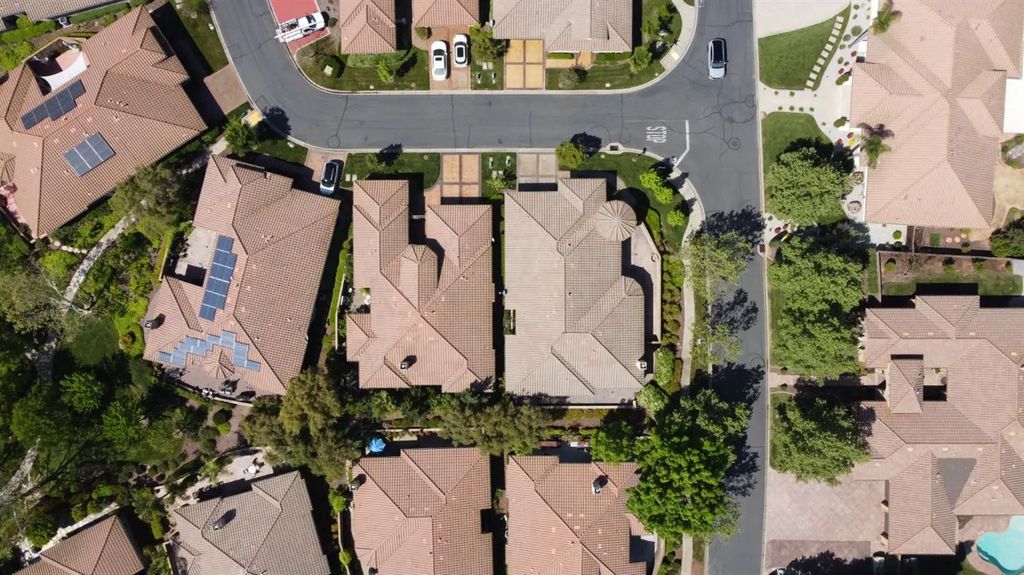 8592 Las Brisas Circle, Roseville