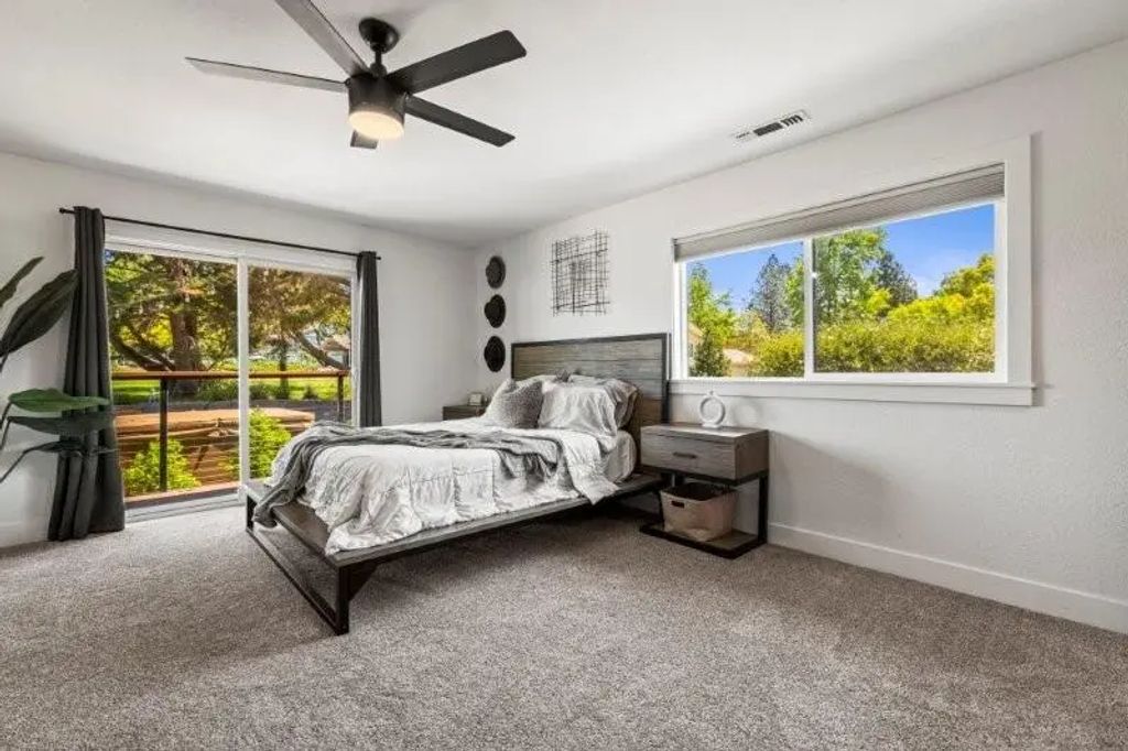 24740 Oro Valley Road, Auburn