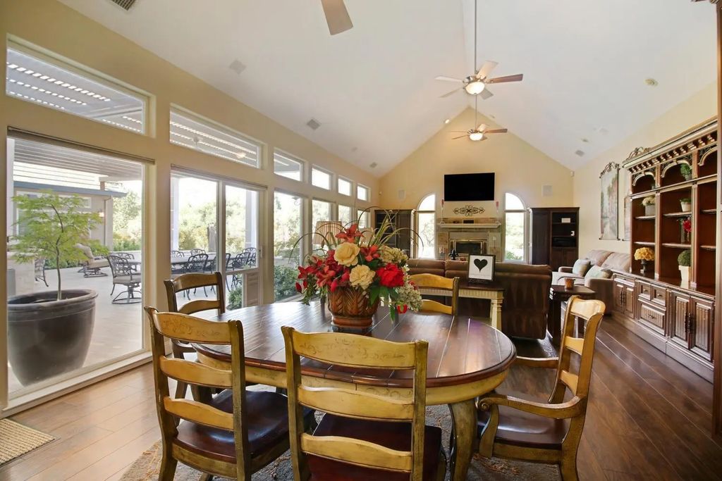 8759 Glacial Place, Loomis