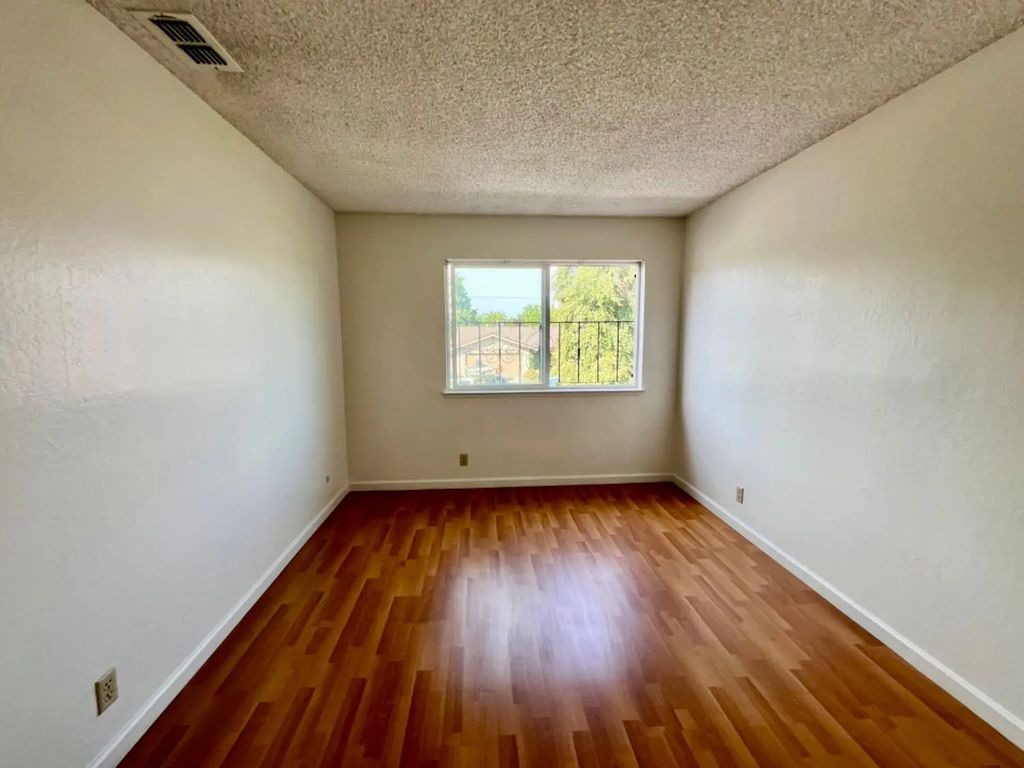 6016 Telesco Way, Carmichael