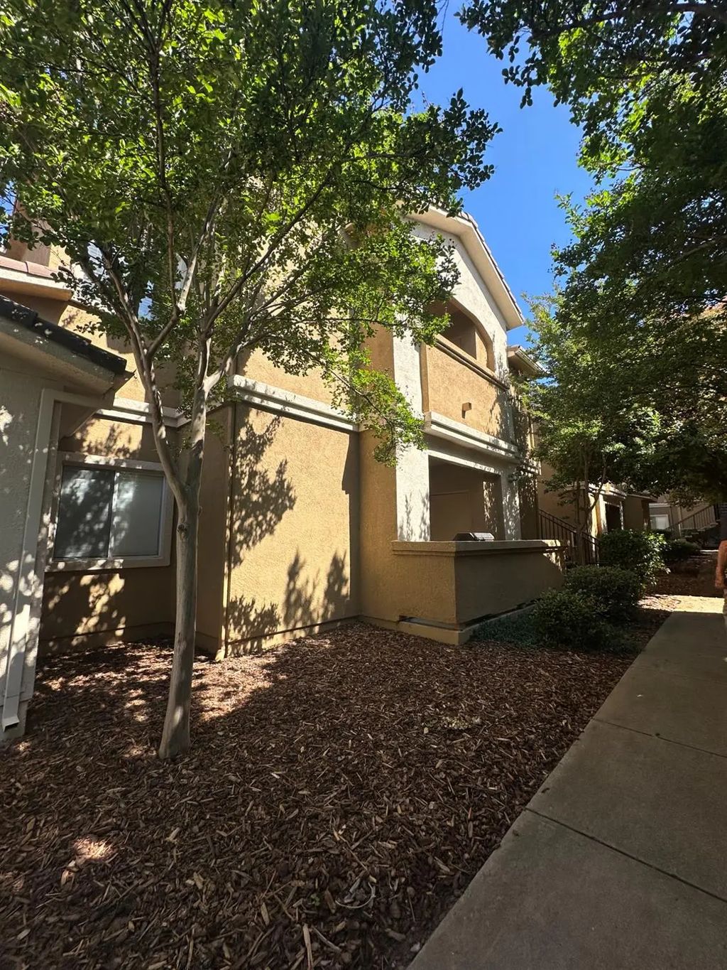 501 Gibson Drive 1424, Roseville