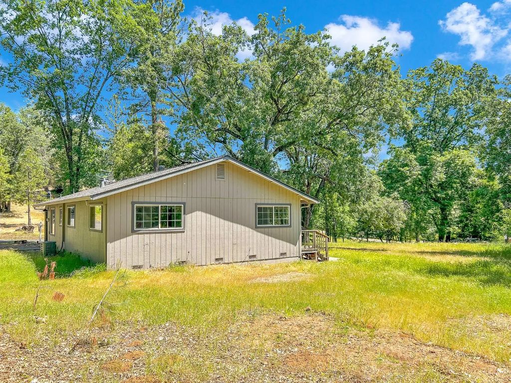 3050 Pleasant Oak Road, Placerville