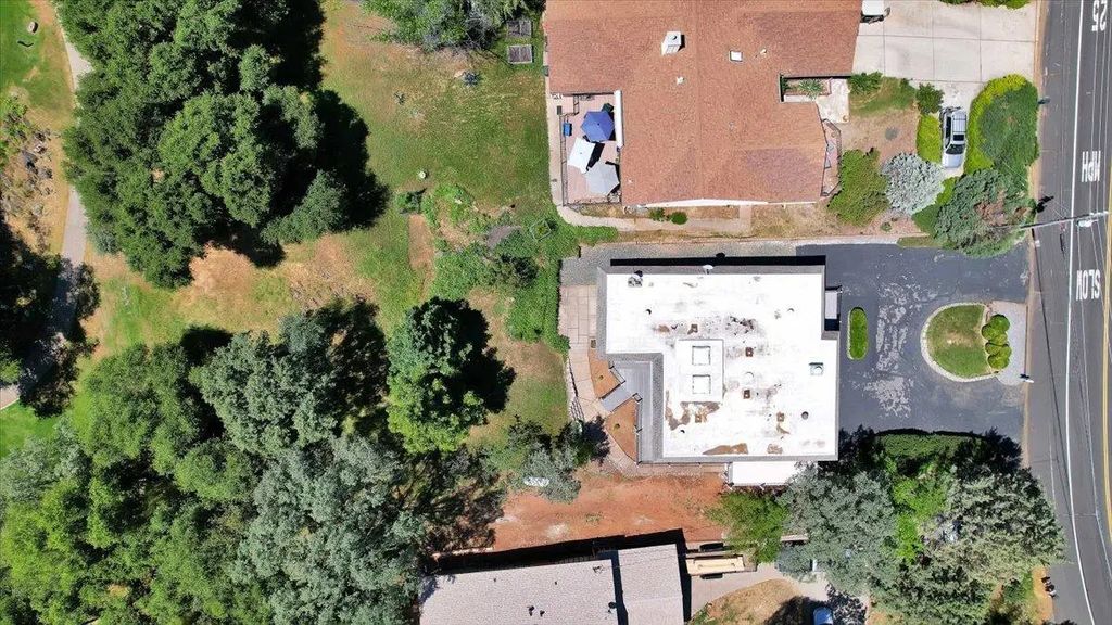 11211 N Lakeshore, Auburn