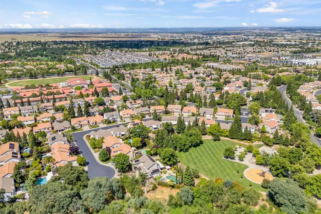8440 Briggs Drive, Roseville