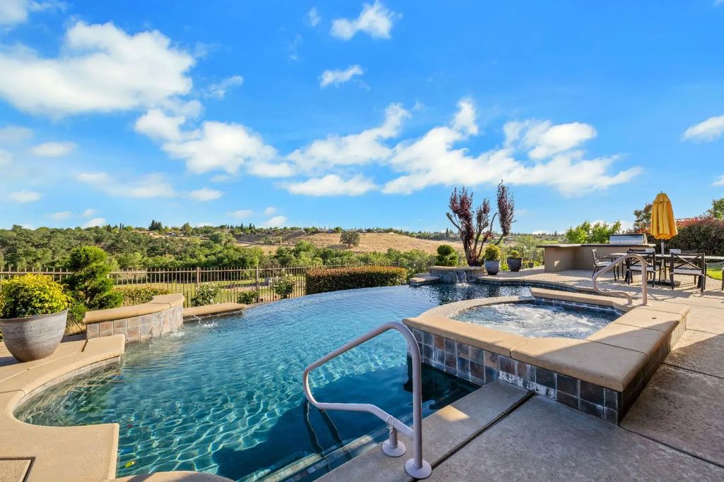 3981 Monteverde Drive, Lincoln