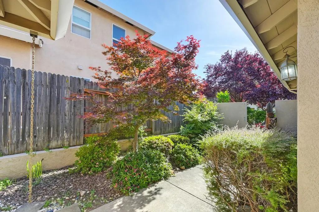 512 Sawka Drive, Auburn