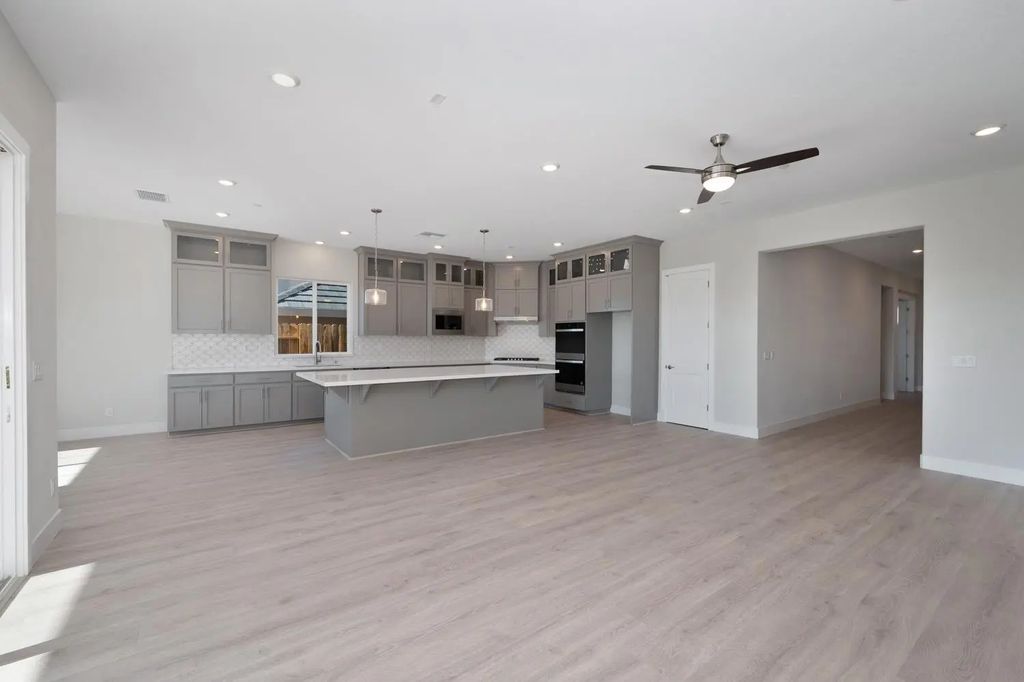 1140 Brook Trail Court, Rocklin