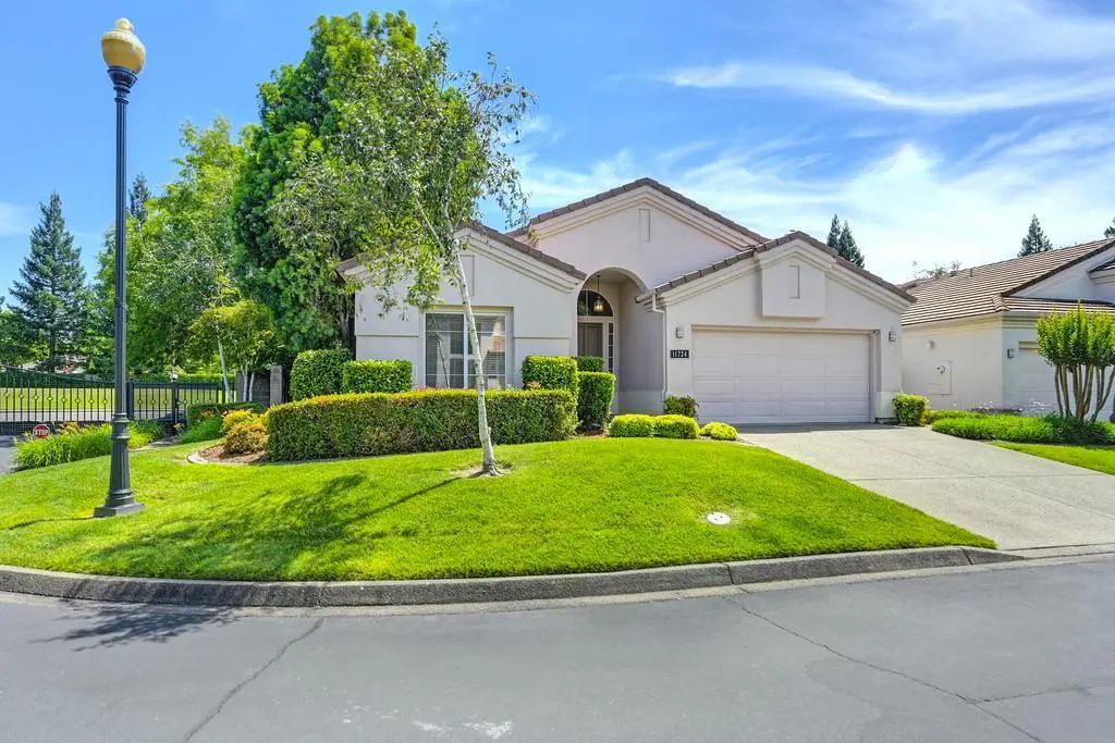 11724 Gold Parke Lane, Gold River