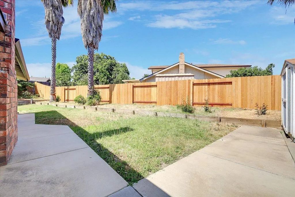 8311 Juglans Drive, Orangevale