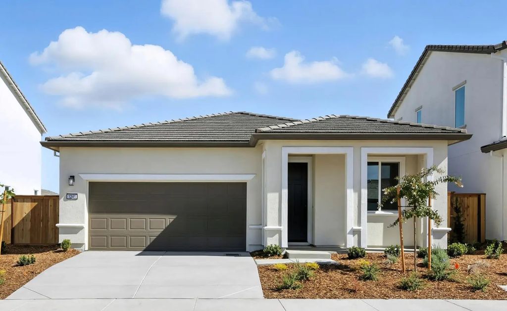 1241 Celebrate Drive, Roseville