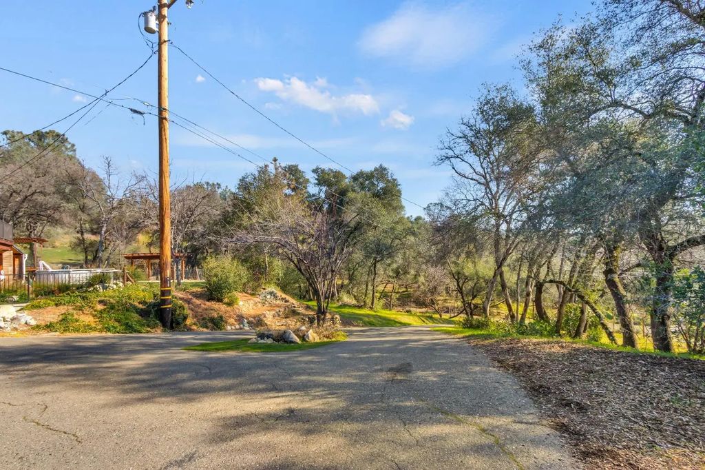 3300 Karma Lane, Placerville
