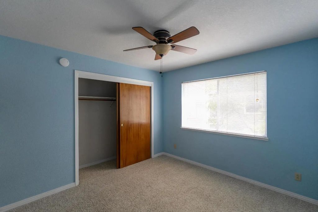 122 Valley Oak Drive 4, Roseville