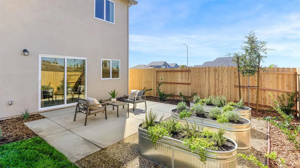 1812 Talavera Drive, Lincoln