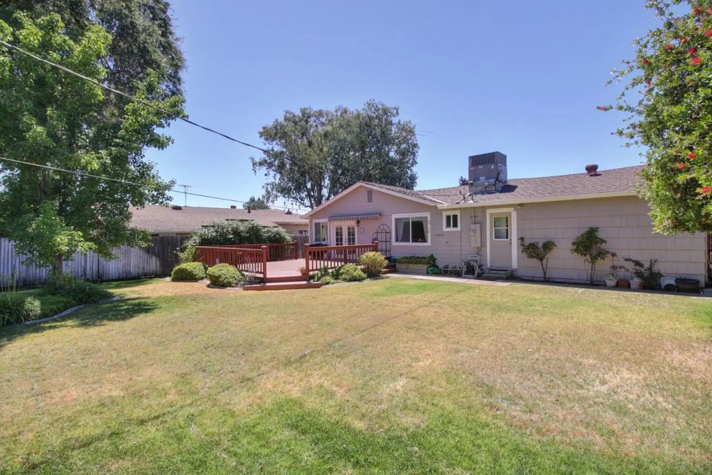 3136 Terry Way, Carmichael