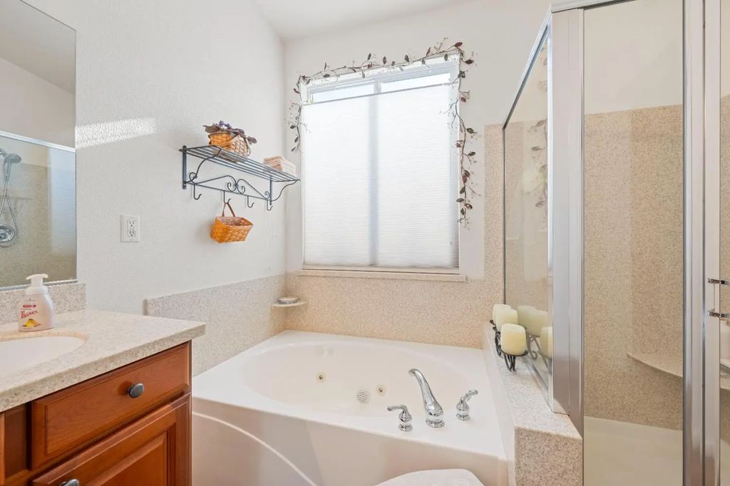 100 Monterey Pines Court, Roseville