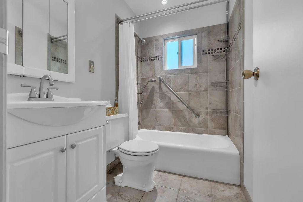 5849 Topp Court, Carmichael