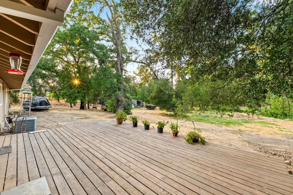 7737 Leever Lane, Orangevale