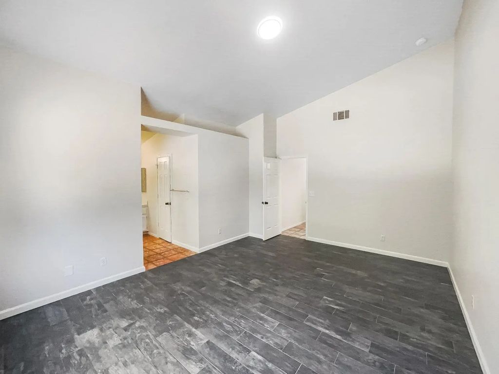 503 San Amadeo Court, Roseville