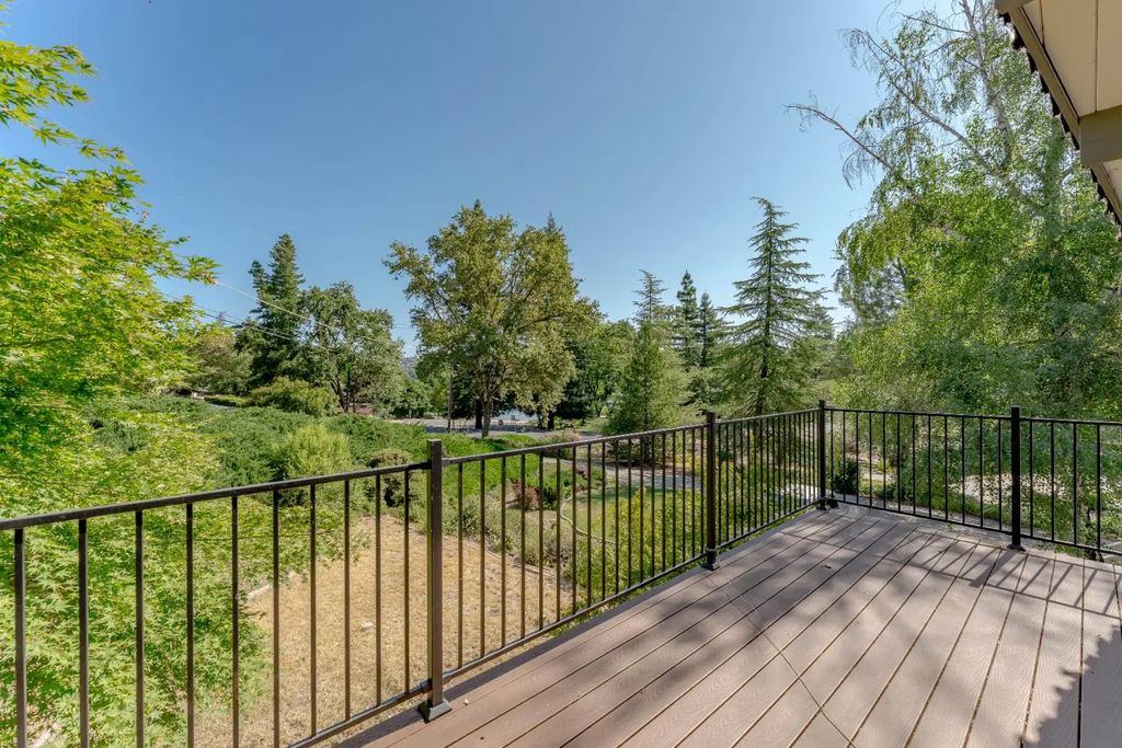 24009 Green Valley Road, Auburn