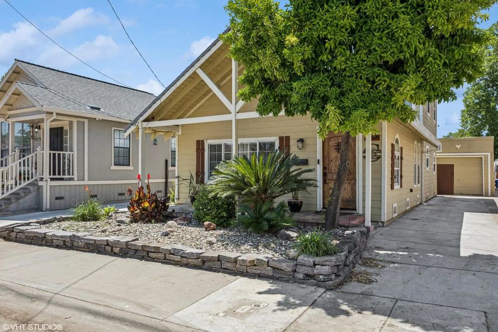 1572 53rd Street, Sacramento
