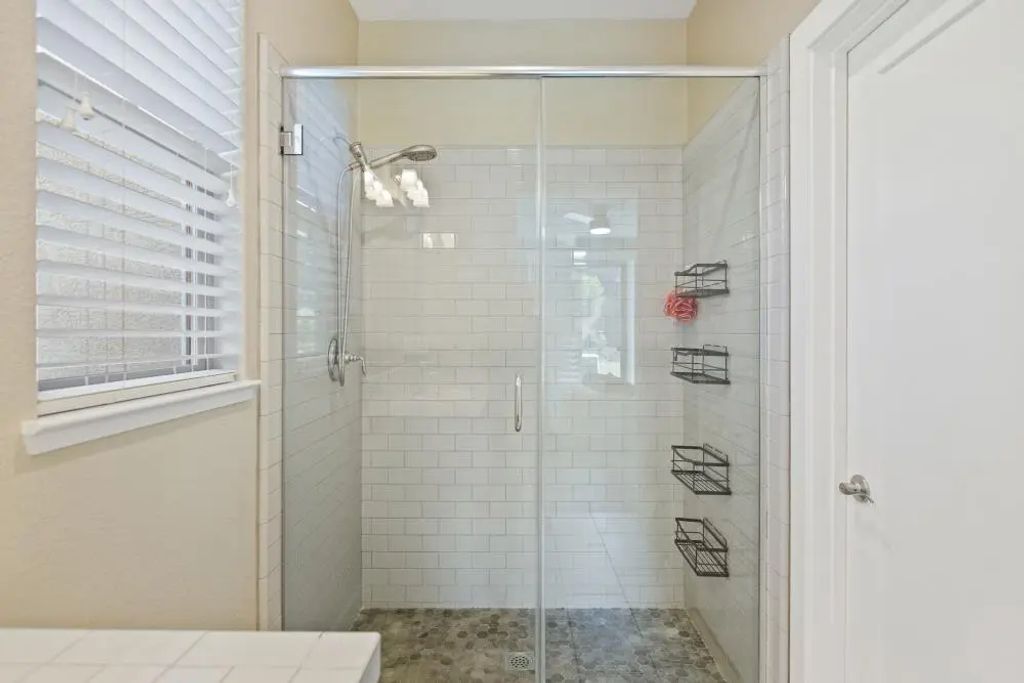 981 Dusty Stone Loop, Rocklin