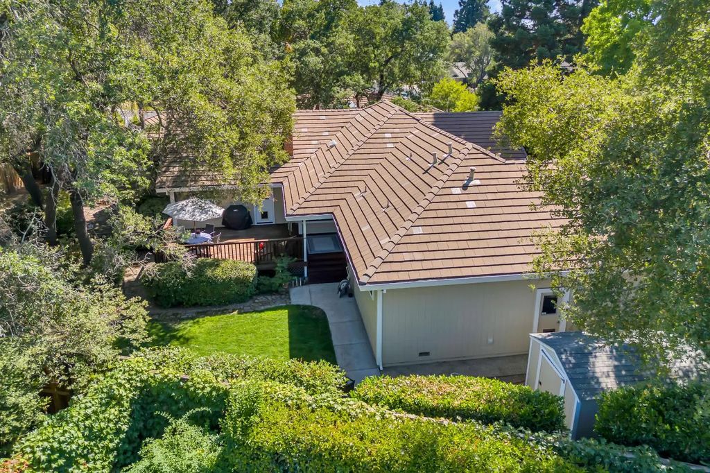 7310 Hill Road, Granite Bay