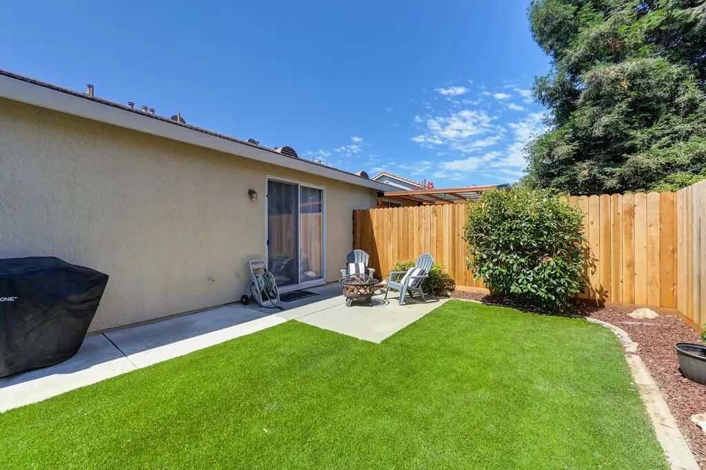 7057 Ludlow Drive, Roseville