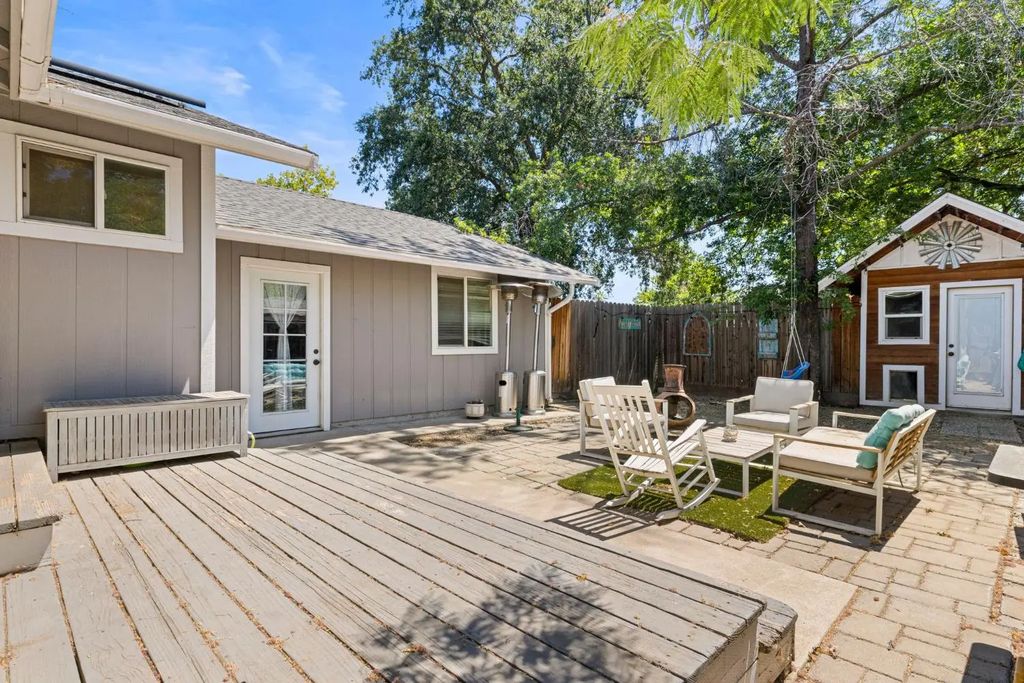 5225 5th Street, Rocklin