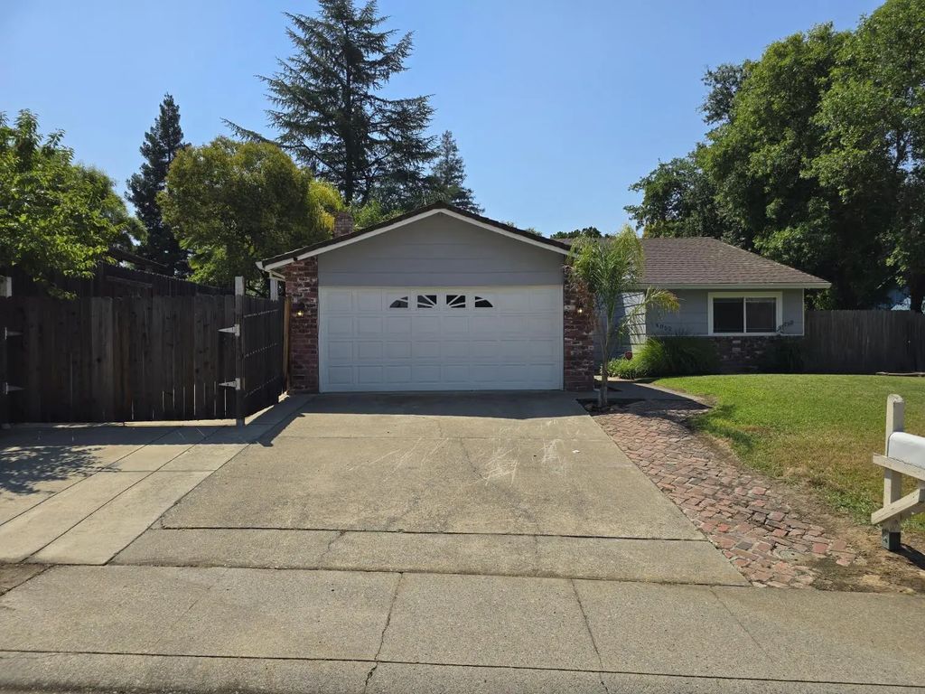 8052 Cammeray Drive, Citrus Heights