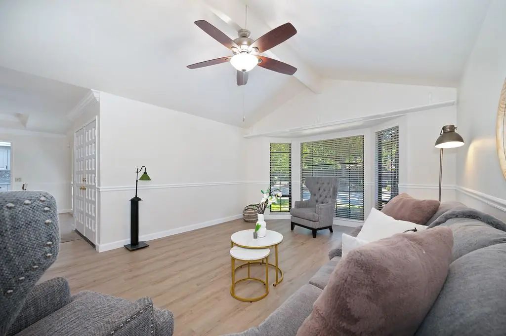 6408 Almond Avenue, Orangevale