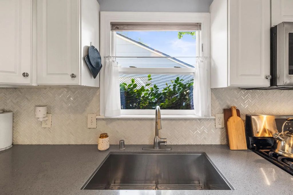 275 Terrace Street, Auburn