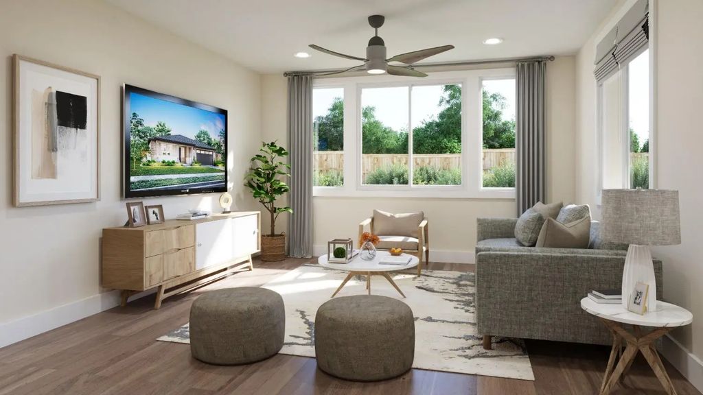 909 Porter Drive, Roseville