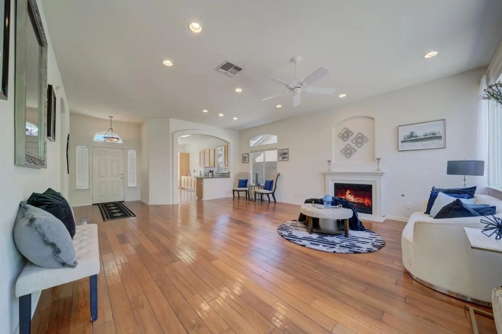 2205 Misty Hollow Drive, Rocklin