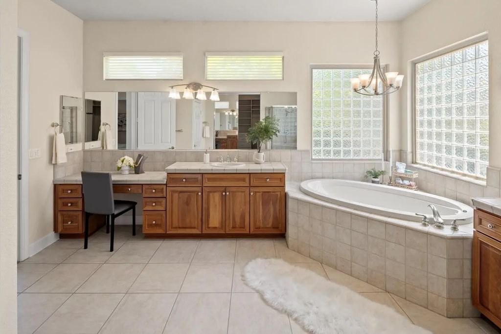 2107 Stonecrest Lane, Lincoln