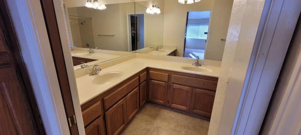 11464 Torrey Pines Drive, Auburn