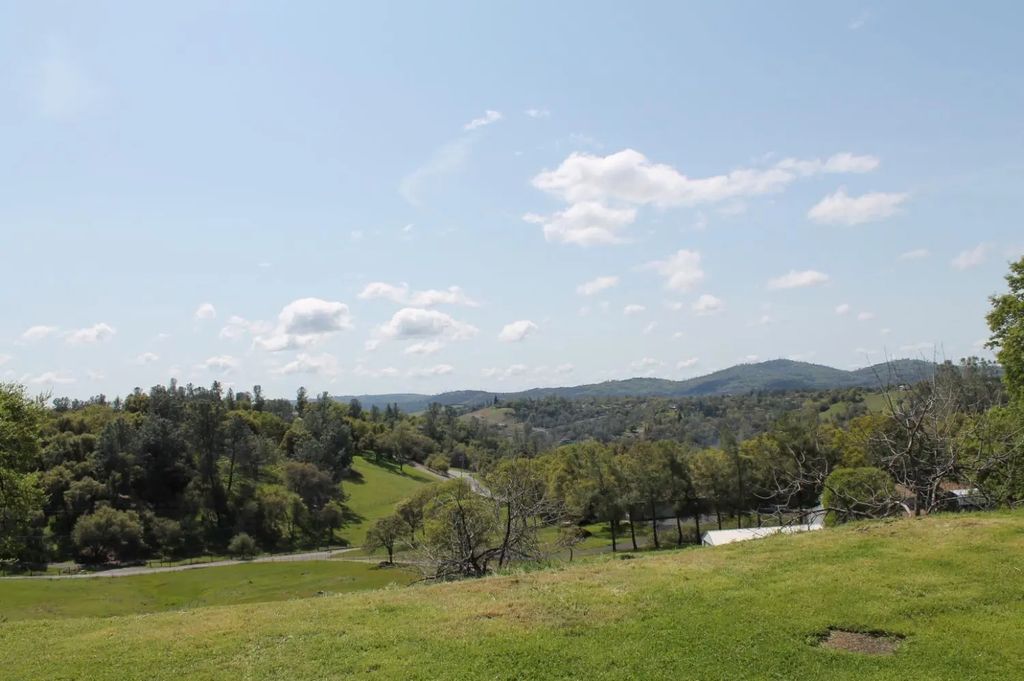4645 Luneman Road, Placerville