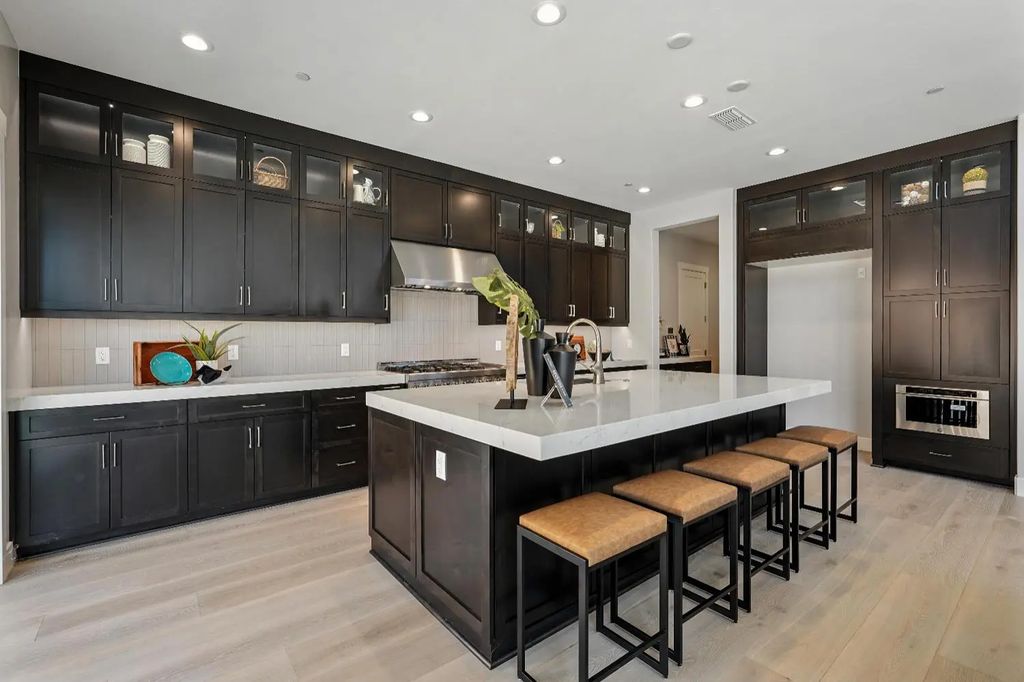 1035 Lassen Peak Drive, El Dorado Hills