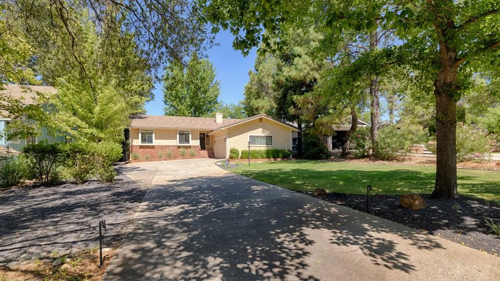 13391 Torrey Pines Drive, Auburn