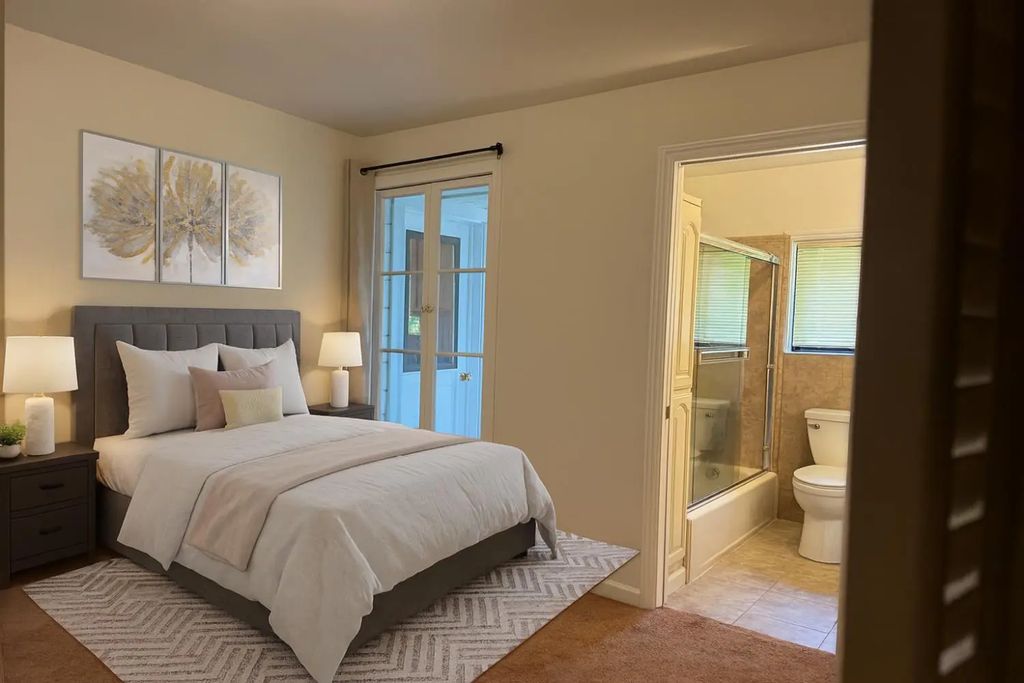 150 W Oak Street, Colfax