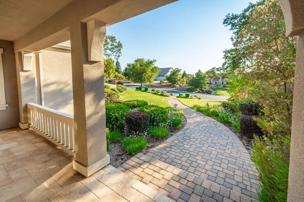 3632 Camino Cielo, Lincoln
