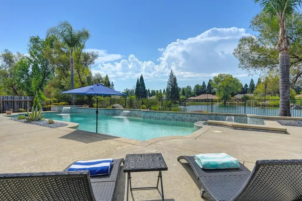 4800 Miners Cove Circle, Loomis