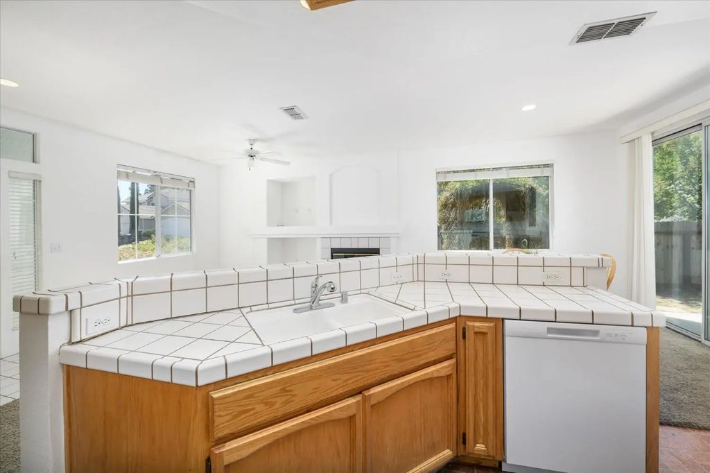 6401 Cedar Ranch Drive, Citrus Heights