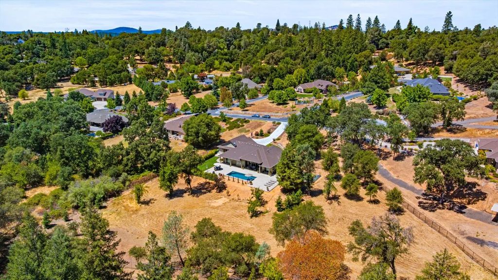 2589 Colin Road, Placerville