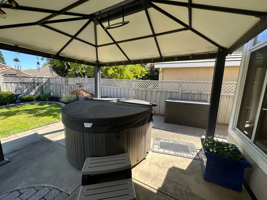 5305 Dreamgarden Loop, Roseville