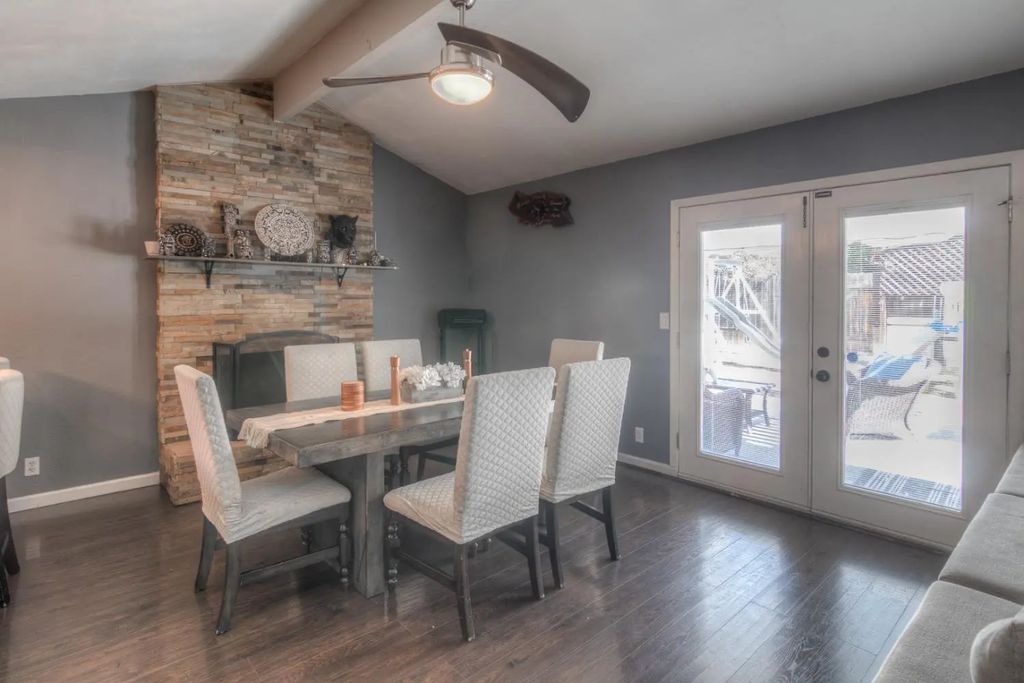 1303 Wendy Court, Roseville