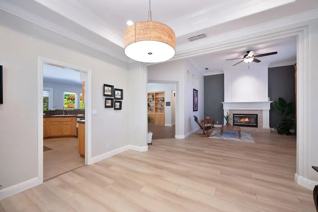 4820 Dauntless Way, Fair Oaks